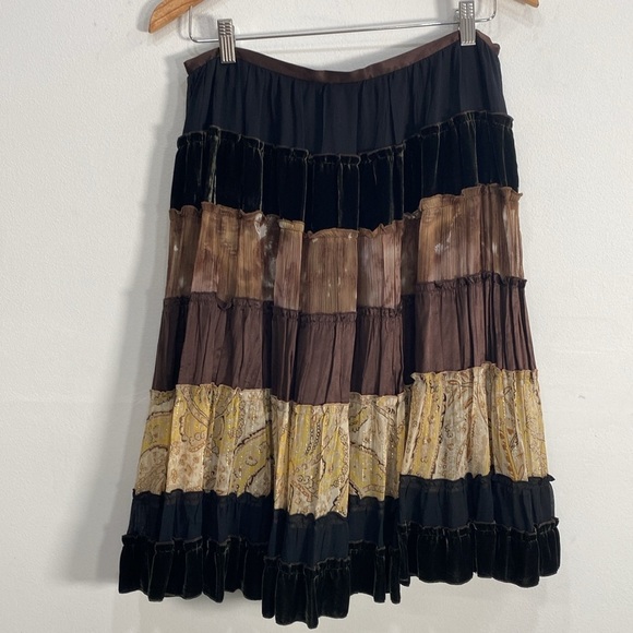 BCBG Maxazria Boho Tiered Skirt Small - Picture 4 of 9